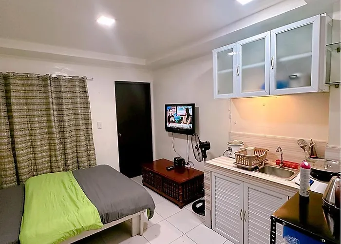Paco Unit * Manila